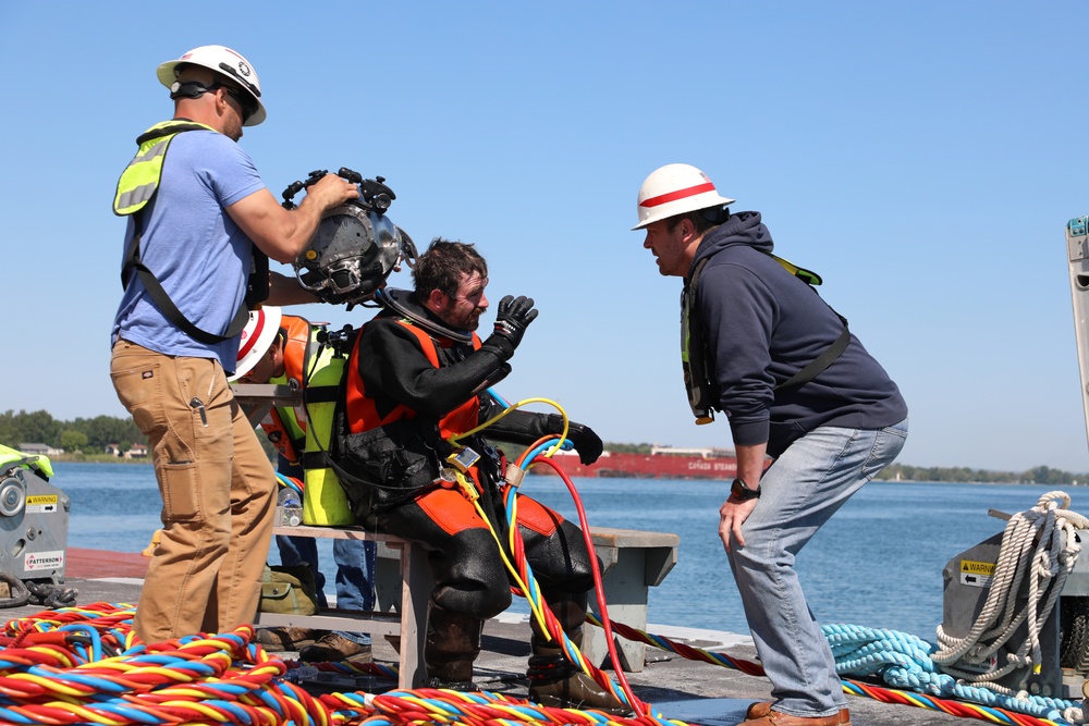 U.S. Army Corps of Engineers removes WWII era gates hidden in St. Marys River