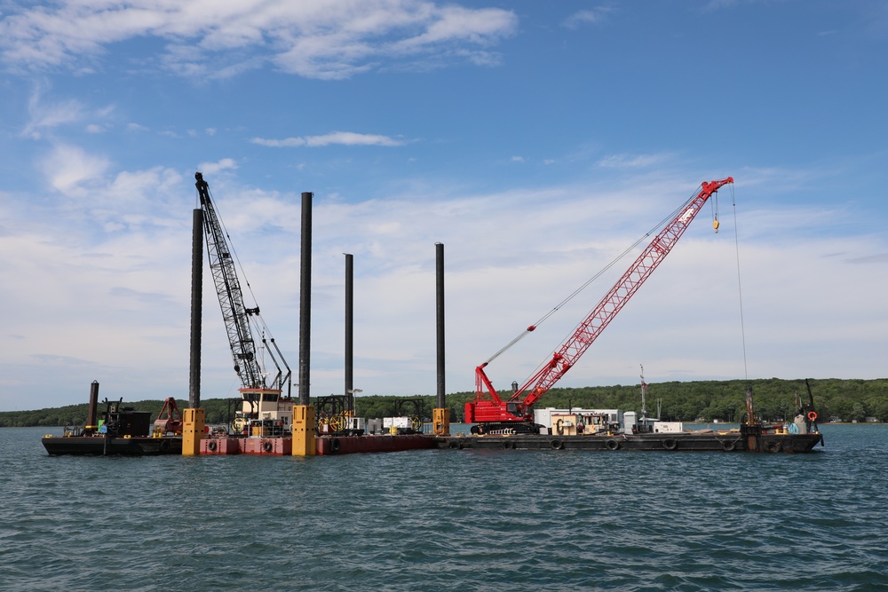 U.S. Army Corps of Engineers removes WWII era gates hidden in St. Marys River