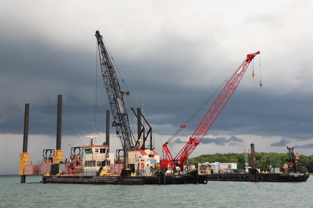 U.S. Army Corps of Engineers removes WWII era gates hidden in St. Marys River