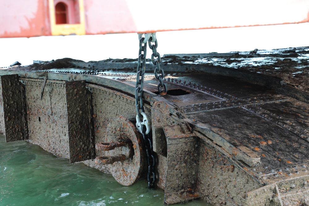 U.S. Army Corps of Engineers removes WWII era gates hidden in St. Marys River