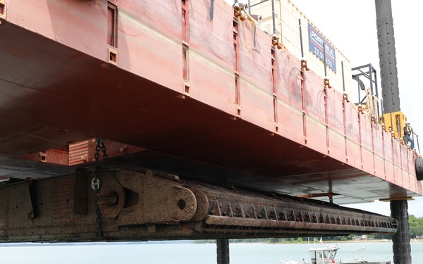 U.S. Army Corps of Engineers removes WWII era gates hidden in St. Marys River