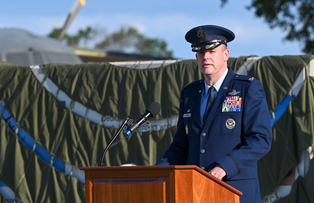 Herk Nation Legacy Monument, inaugural award honor past members of Little Rock AFB