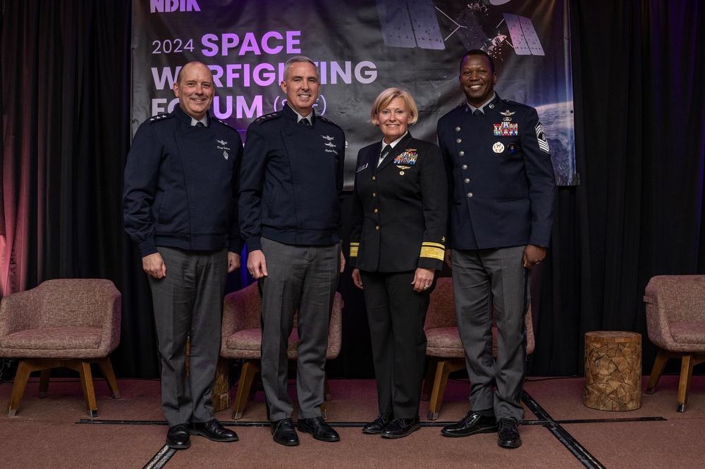 Space Warfighting Forum Reenforces Need for Joint Approach