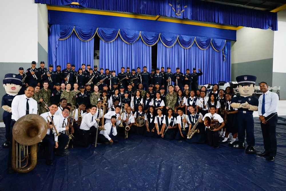 U.S. Fleet Forces Band “Uncharted Waters” perform at Colegio Abel Bravo