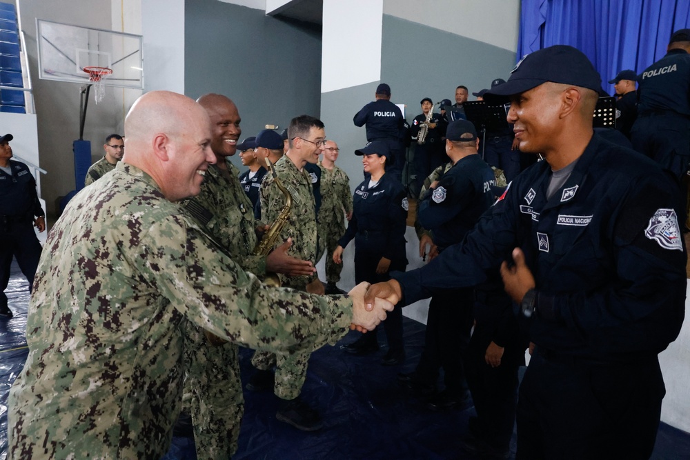 U.S. Fleet Forces Band “Uncharted Waters” perform at Colegio Abel Bravo