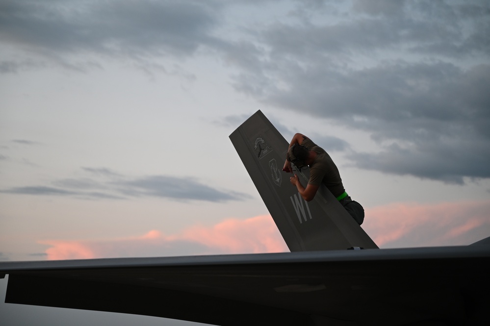 115th Fighter Wing trains to engage near-peer adversaries at Northern Lightning