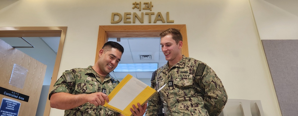 Seasoned Dentist Arrives to Expand Navy Region Korea’s Dental Capabilities