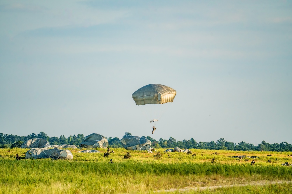 82nd Airborne Division Jump