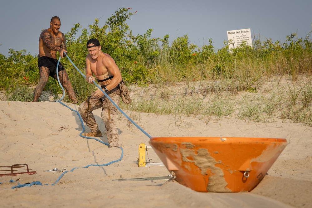 Navy EOD King Crab Competition - Mine Pull