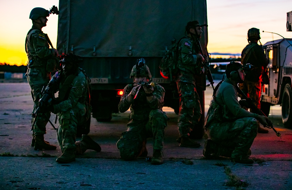 OHNG MP Company and SF unit conduct night raid during Exercise Northern Strike