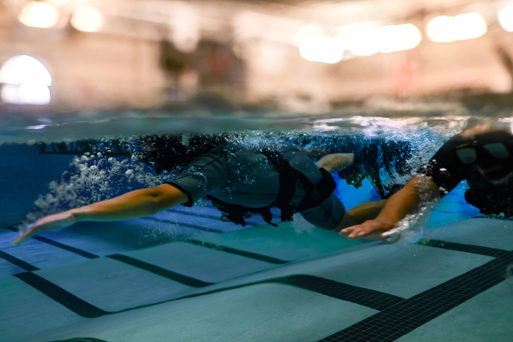 Naval Aviation Rescue Swimmer School Training