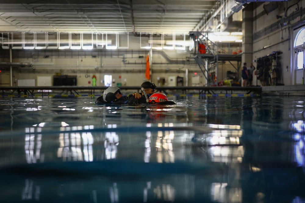 Naval Aviation Rescue Swimmer School Training