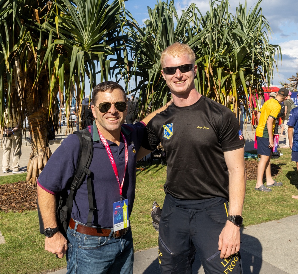 DVIDS Images Navy Parachute Team Jumps into Pacific Airshow Gold