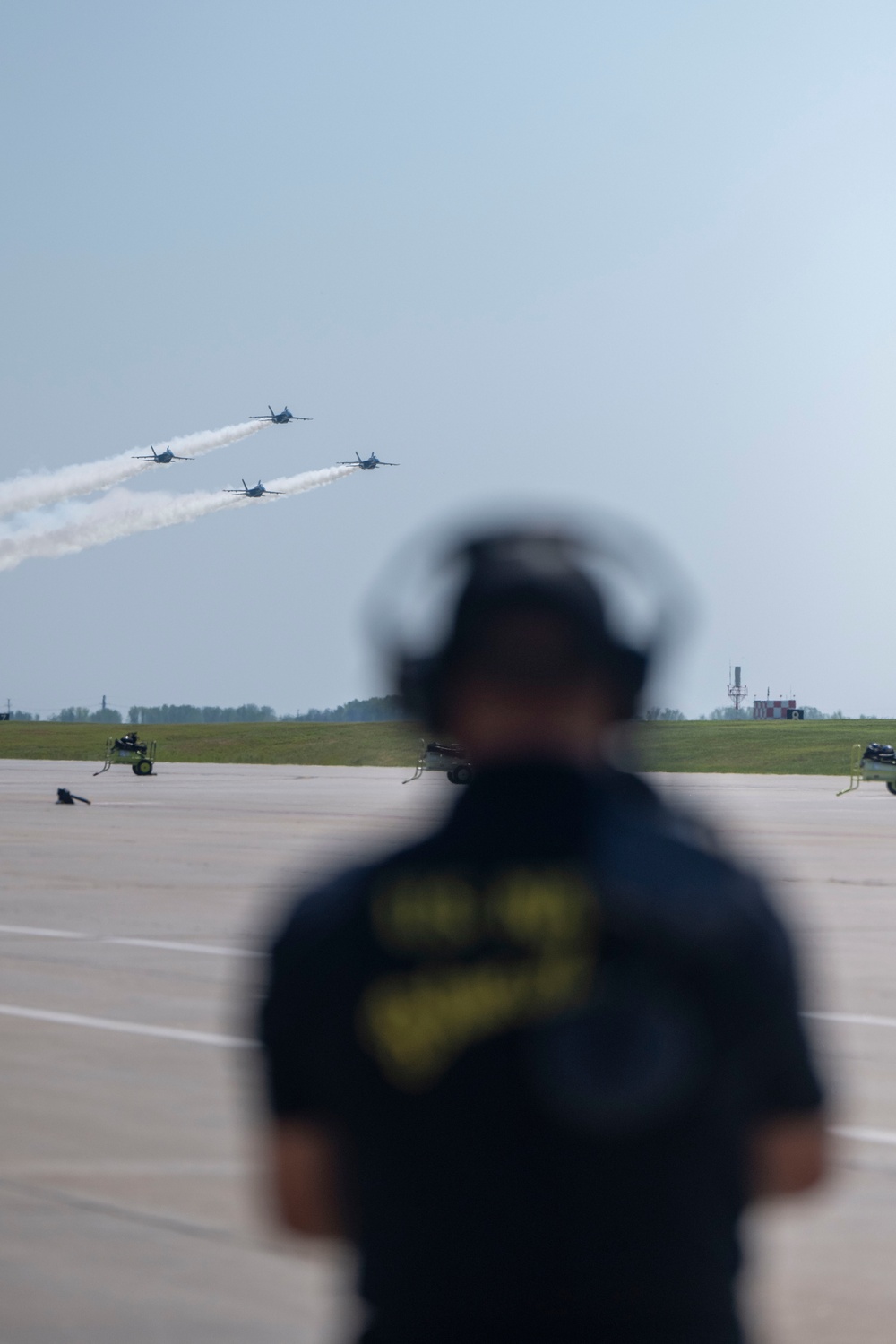U.S. Navy Blue Angels arrive at McConnell