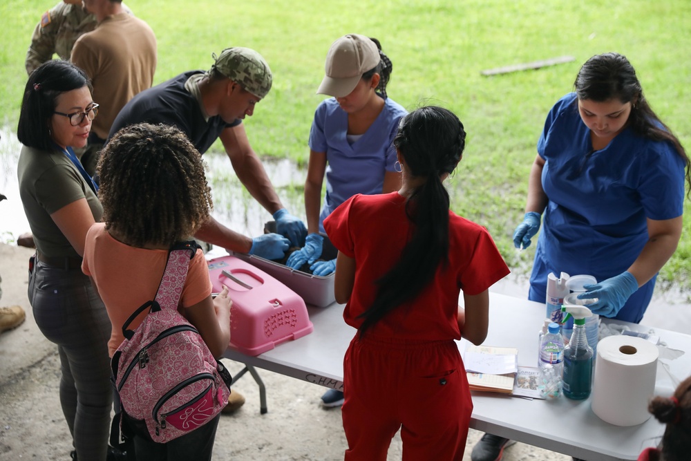 Joint Veterinary Event in Colón