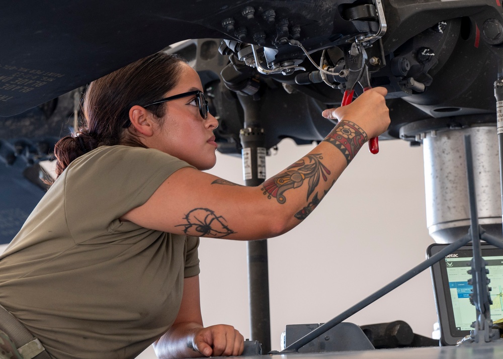 HH-60 Folding Exercise