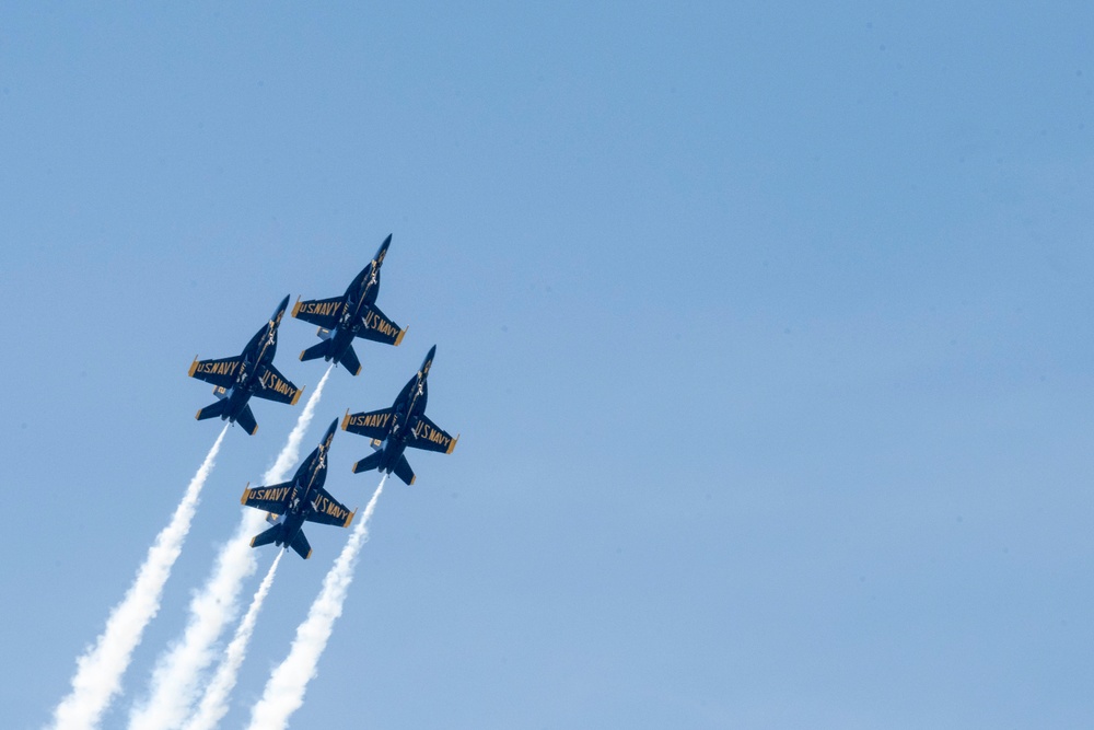 U.S. Navy Blue Angels arrive at McConnell