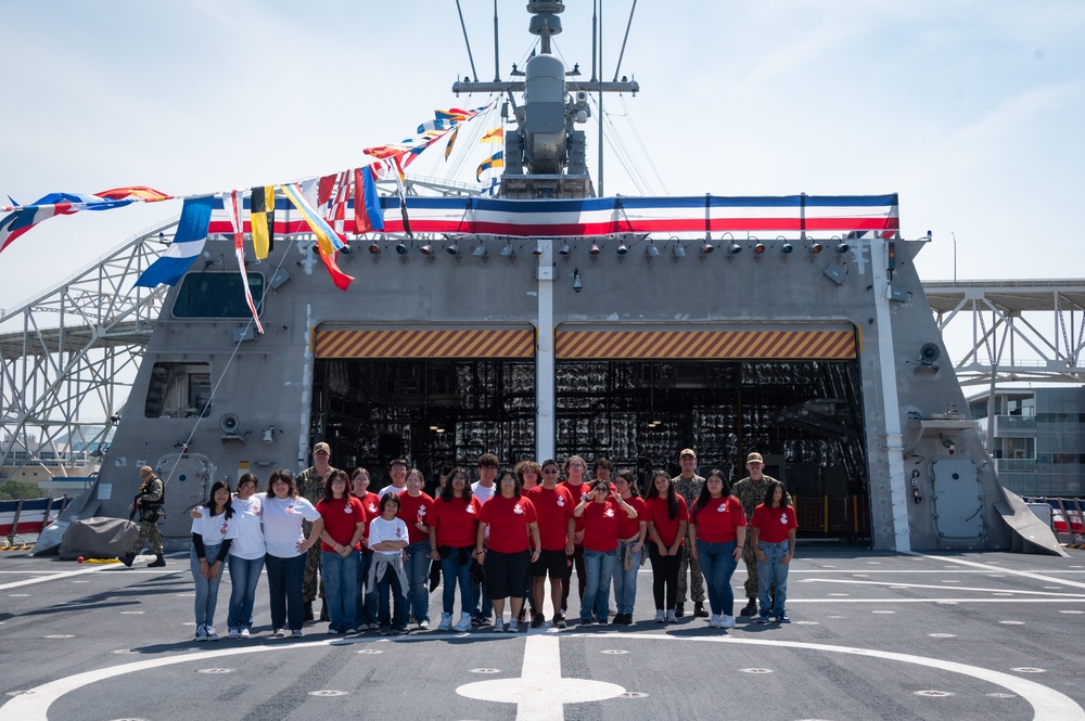 The Crew of the Future USS Kingsville (LCS 36) Host Media and NJROTC Students