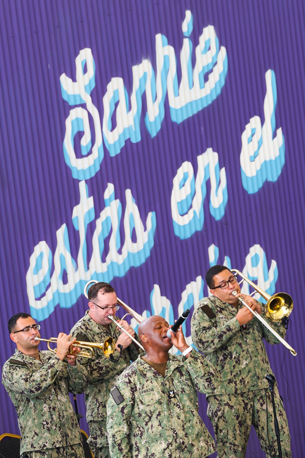 U.S. Fleet Forces Band “Uncharted Waters” performs at Colón 2000 Duty Free Mall