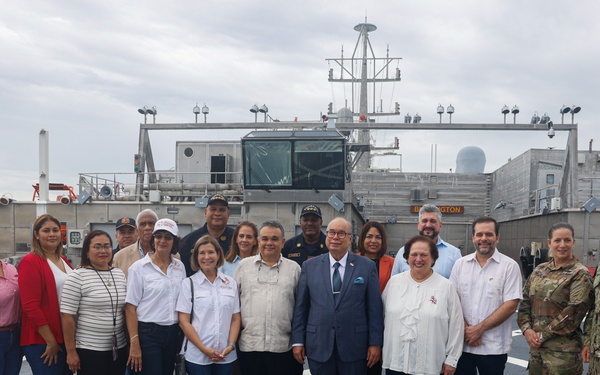 U.S. Ambassador to Panama visits USNS Burlington during Continuing Promise 2024