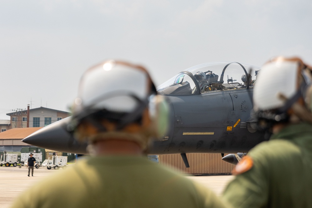 The Fighting Bengals Fly Out of Suwon, South Korea