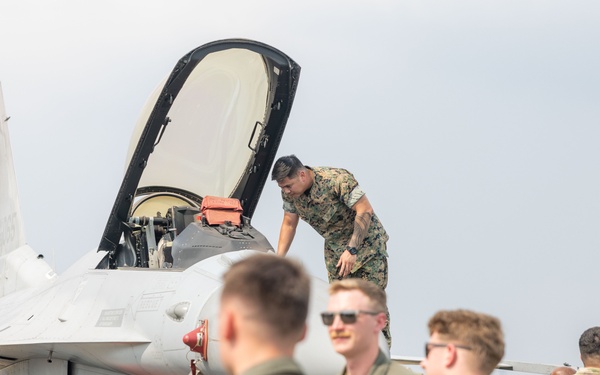 The Fighting Bengals Fly Out of Suwon, South Korea