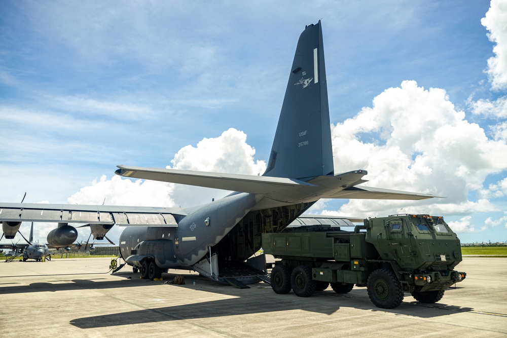 3/12 Marines Execute HIRAIN, HIDROP/HIDRIP Training on Kadena AFB