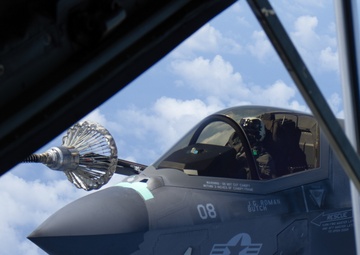Marines Extend Range of F-35Bs with Air-to-Air Refueling