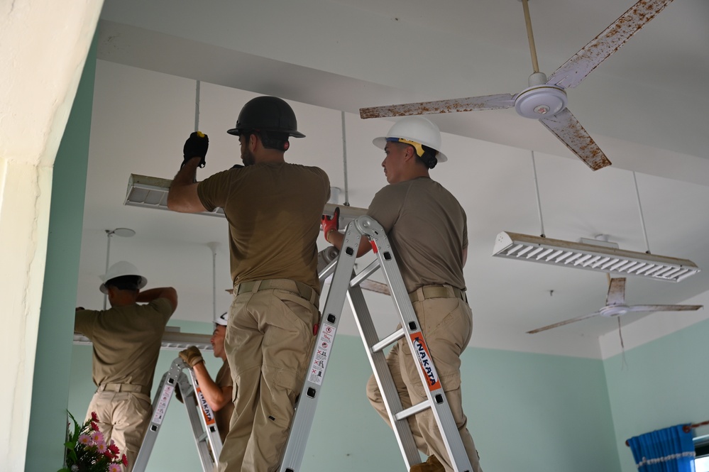 Pacific Angel 24-3 team begins renovations at Tinh Khe Elementary School