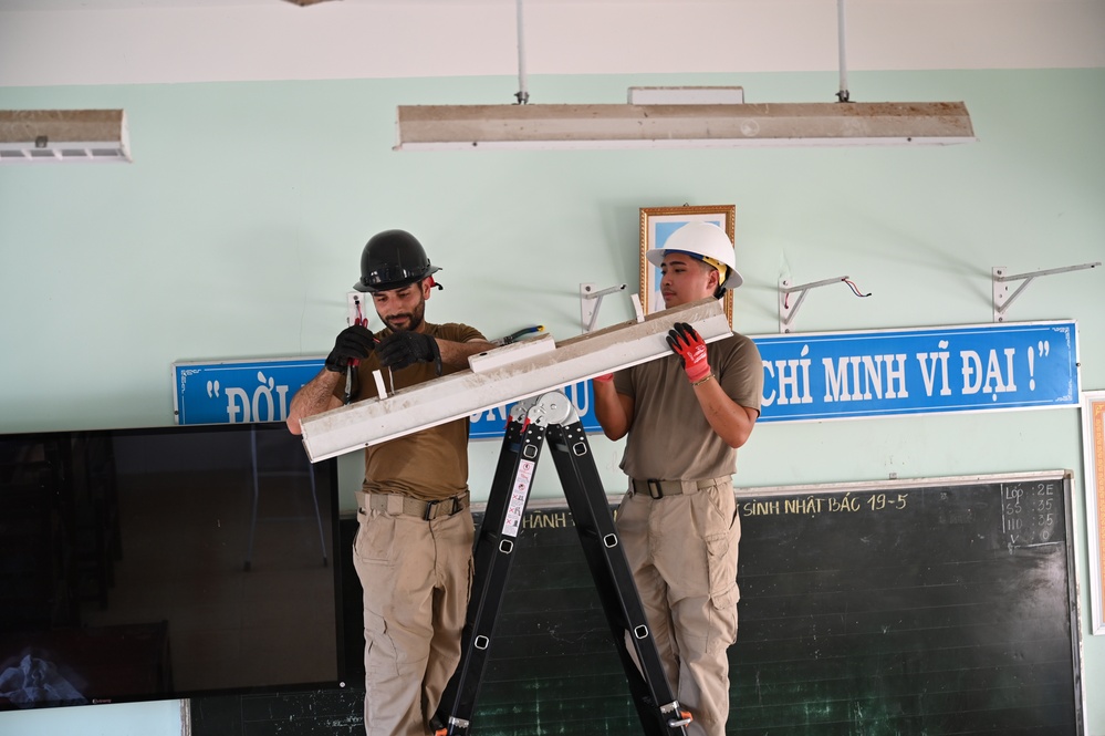 Pacific Angel 24-3 team begins renovations at Tinh Khe Elementary School