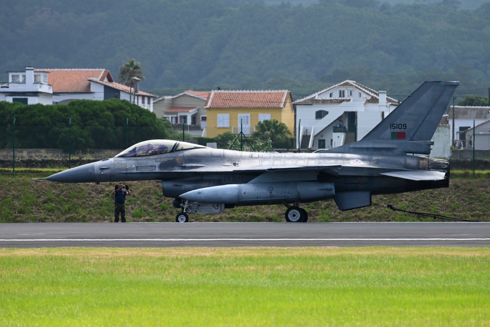 105th Fire Department Conducts Training in Azores