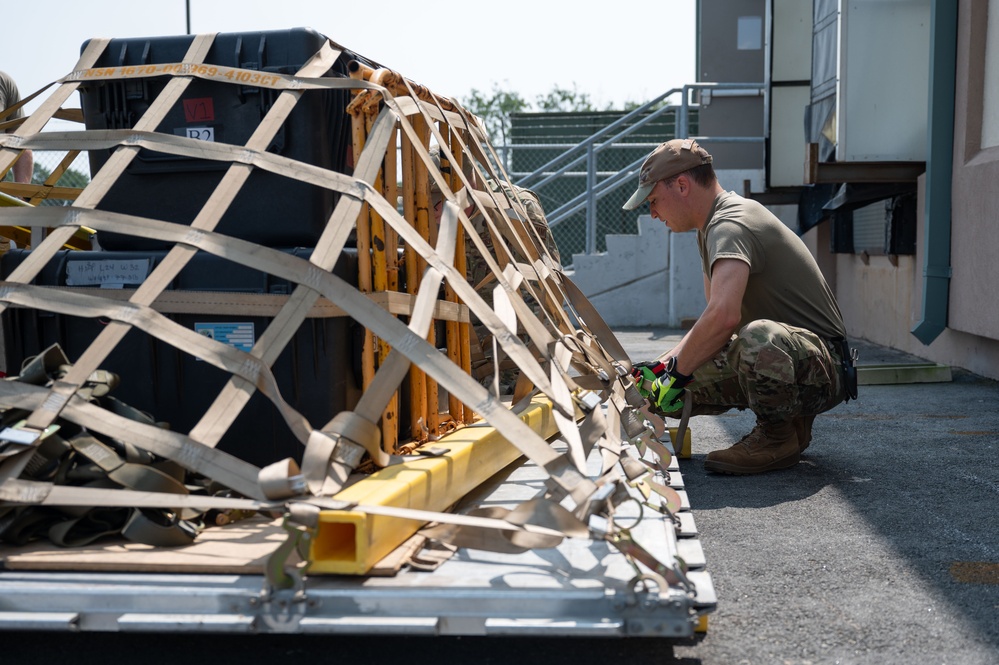 Air National Guardsmen participate in cargo, personnel mobilization training