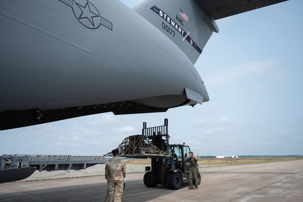 Air National Guardsmen participate in cargo, personnel mobilization training