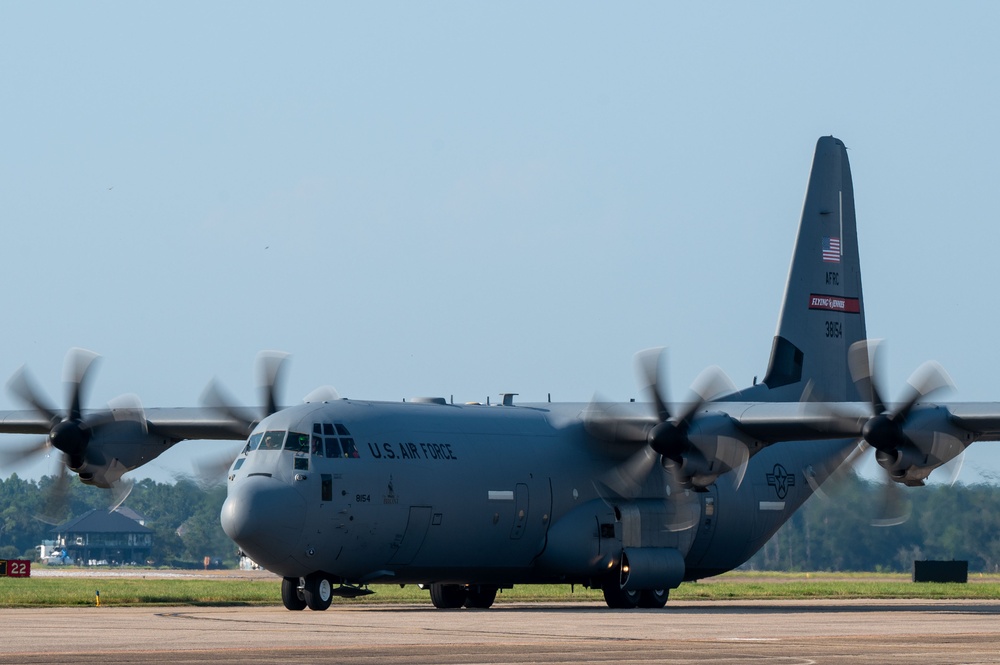 815th Airlift Squadron drop container delivery system