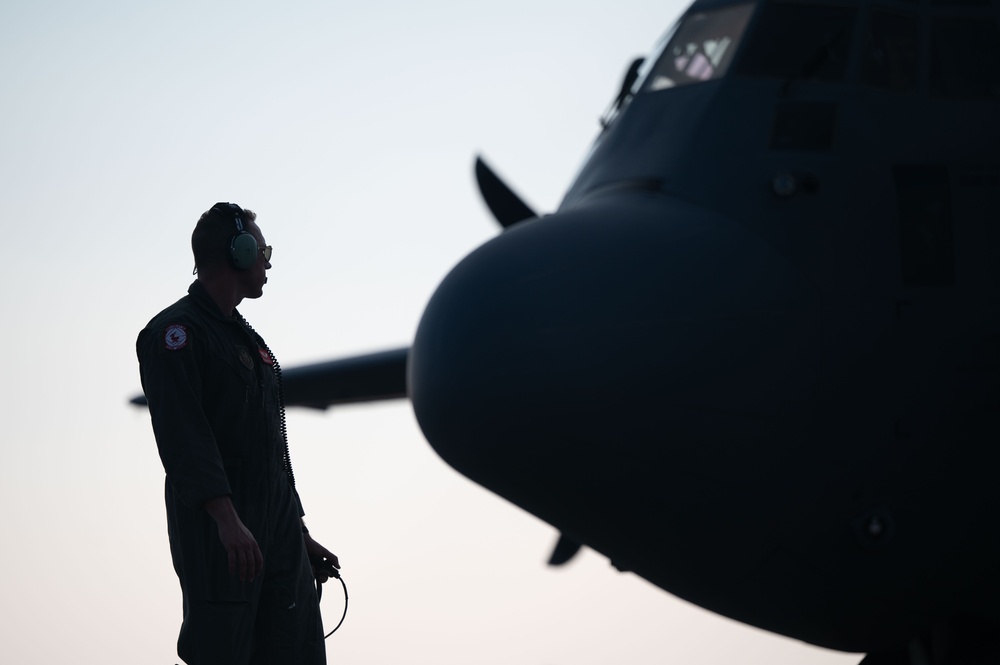 815th Airlift Squadron drop container delivery system