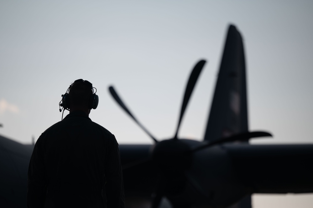 815th Airlift Squadron drops container delivery system