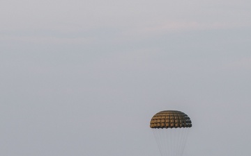 815th Airlift Squadron drops container delivery system