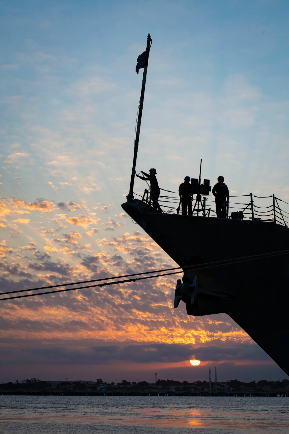 USS Laboon arrives at NAVSTA Rota