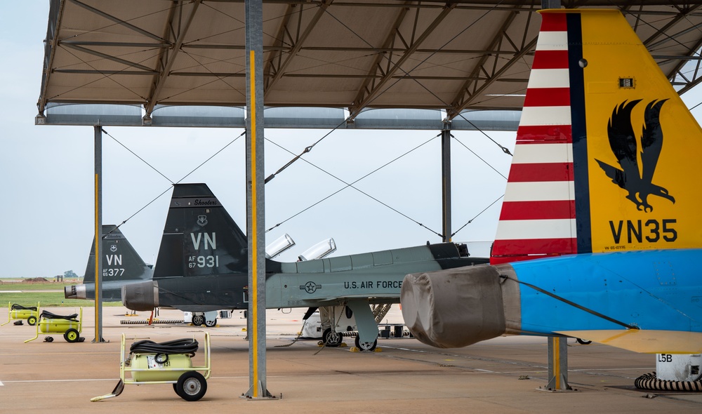 T-38C Talon on flightline