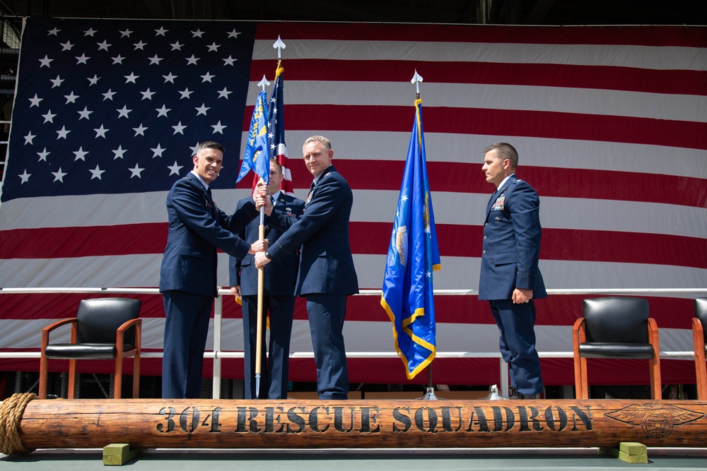 304th Rescue Squadron Welcomes New Commander