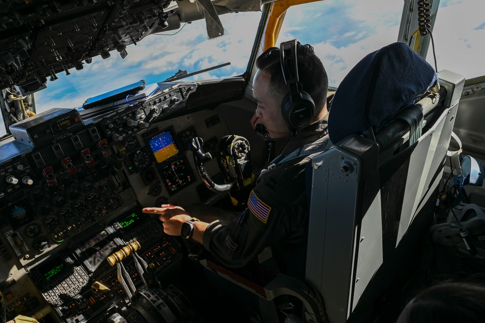 93rd Air Refueling Squadron refuels F-35's assigned to the 388th Fighter Wing