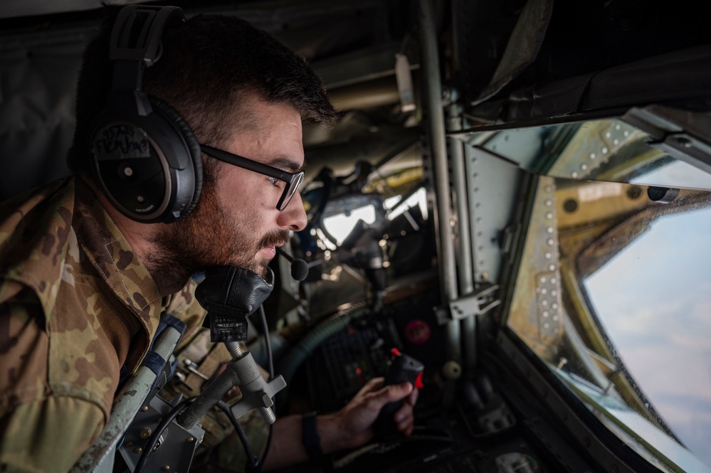93rd Air Refueling Squadron refuels F-35's assigned to the 388th Fighter Wing