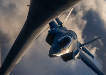 93rd Air Refueling Squadron refuels F-35's assigned to the 388th Fighter Wing