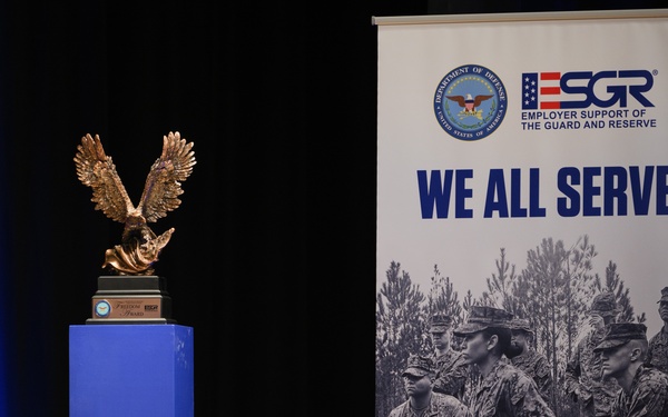 Pennsylvania’s Fulton Bank receives 2024 Department of Defense Freedom Award