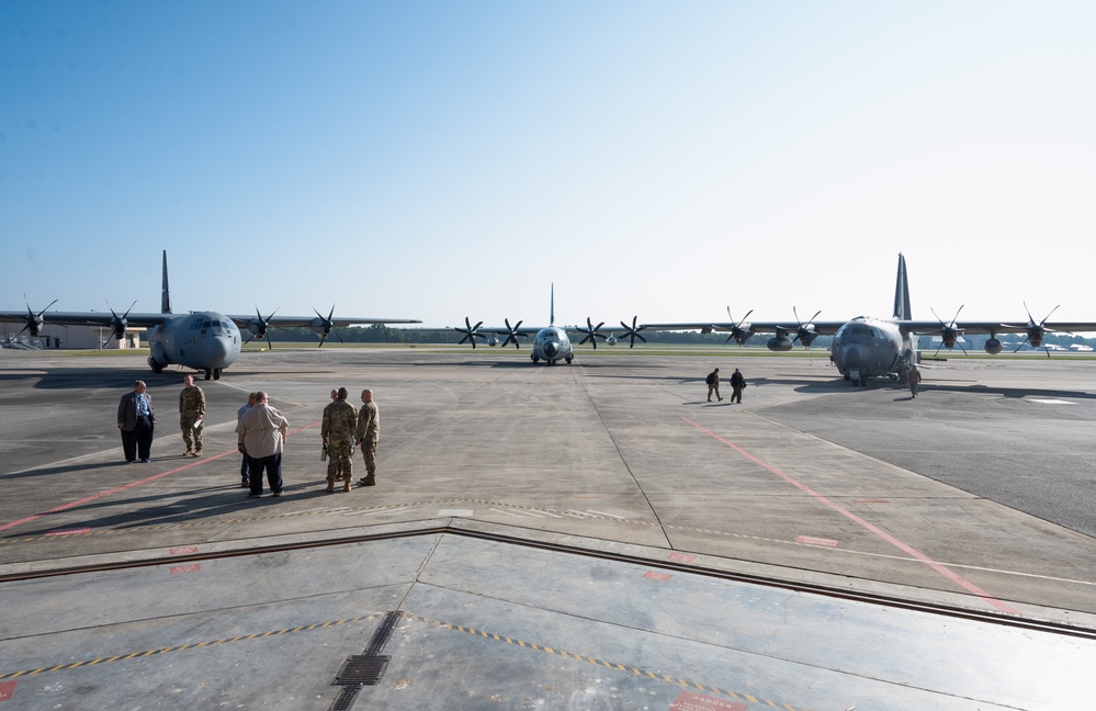 Photo of Savannah Air National Guard C-130 at Robins Air Force Base
