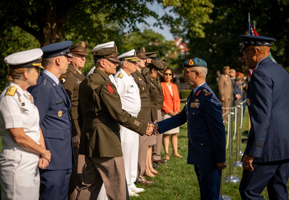 CJCS Hosts UAE Armed Forces Chief of Staff