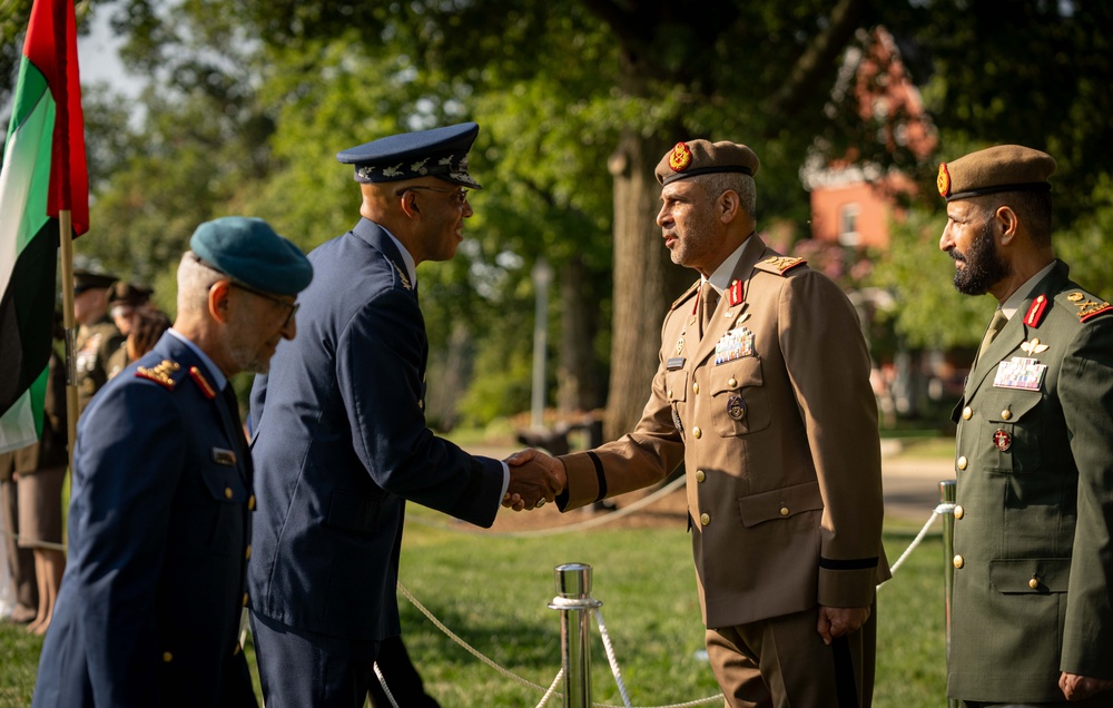 CJCS Hosts UAE Armed Forces Chief of Staff