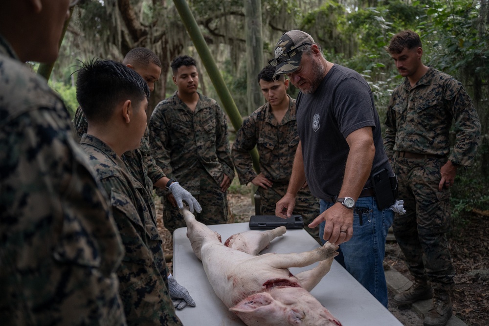 Combat Engineers practice 21st Century Foraging