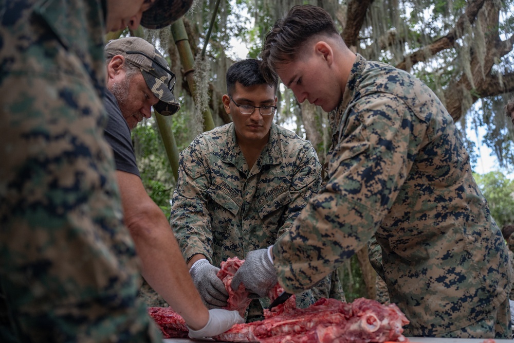 Combat Engineers practice 21st Century Foraging