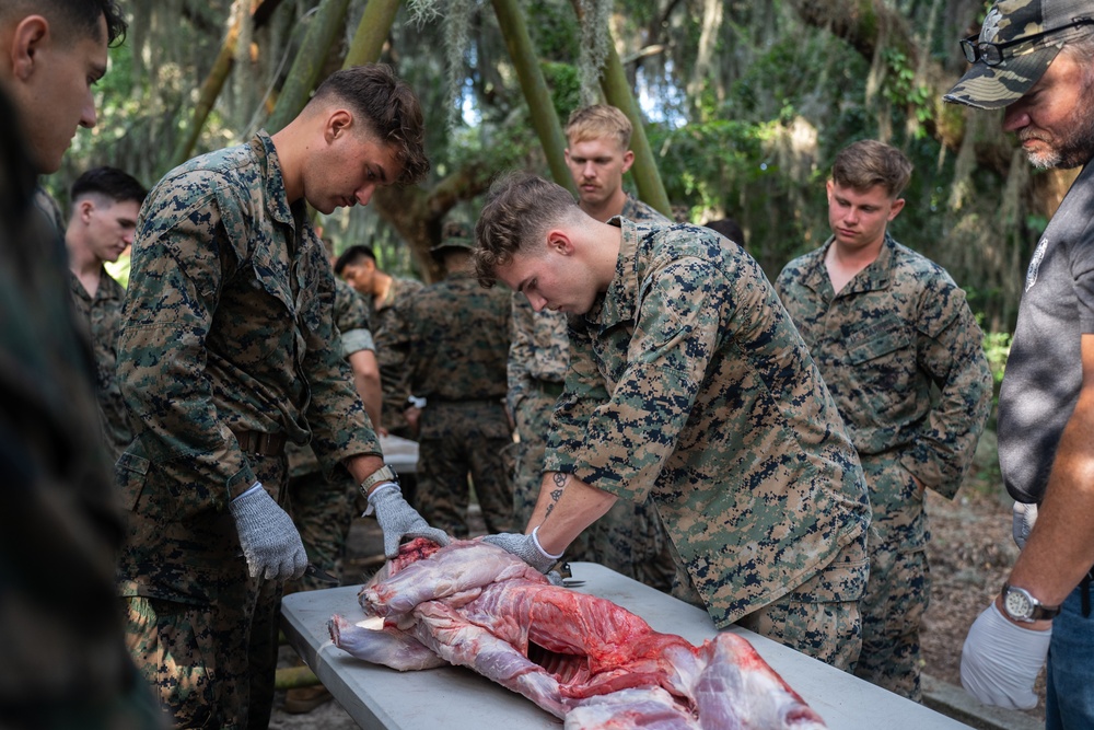 Combat Engineers practice 21st Century Foraging